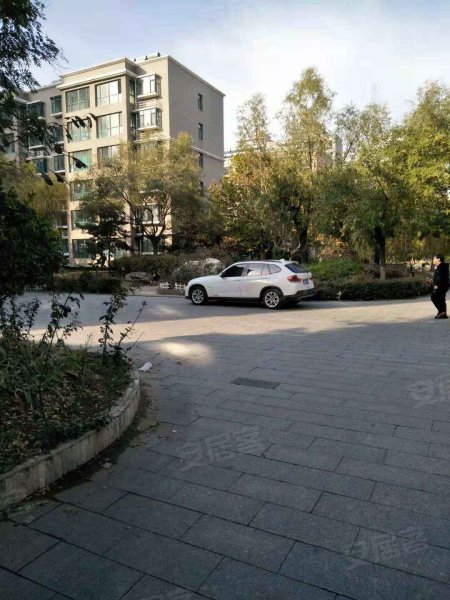 左岸景林彩虹苑