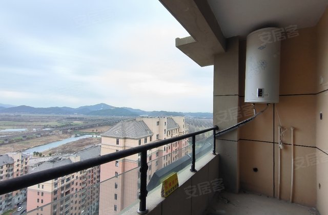 清溪绿城3室2厅117㎡41万二手房图片