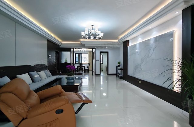 翠苑花园4室2厅190㎡58万二手房图片