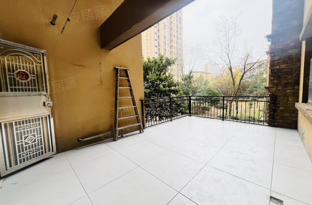 金侨城3室2厅103.7㎡39.8万二手房图片