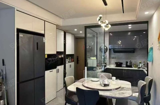 府城公馆3室2厅105㎡149.8万二手房图片