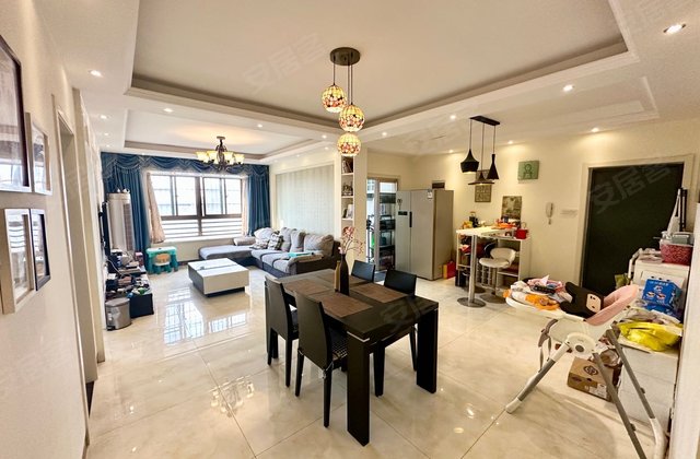 西城国际广场3室2厅126.33㎡47万二手房图片