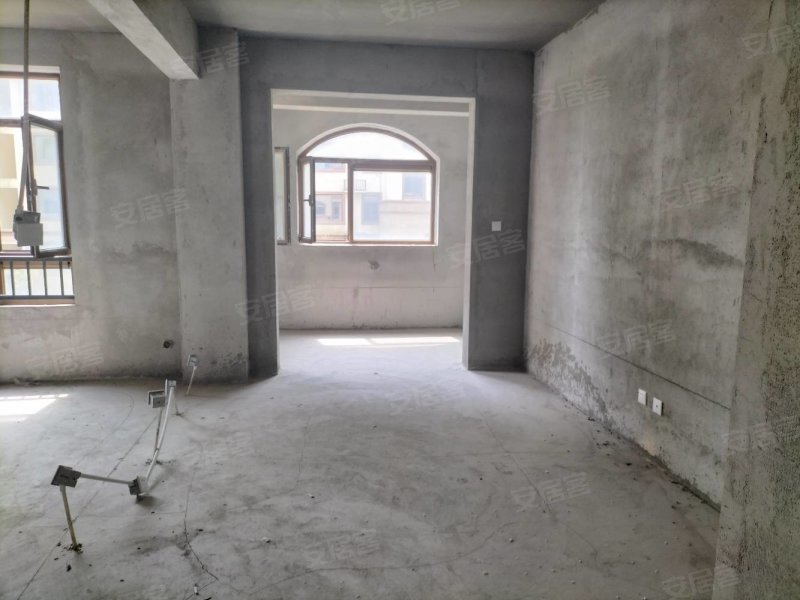 威海房产网>威海二手房>荣成二手房>荣成市区二手房>水岸名邸>