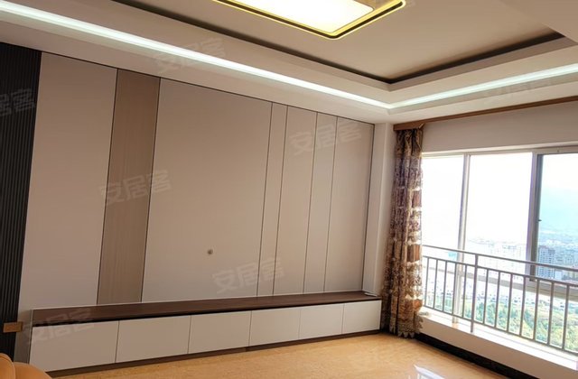 美奂枫景3室2厅142㎡53.8万二手房图片