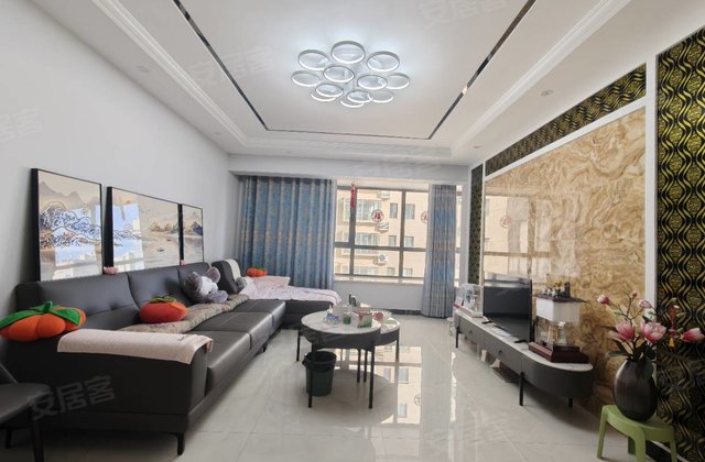 凯尔国际商住楼3室2厅140.8㎡88万二手房图片