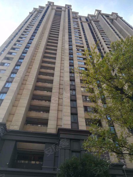 绿地白金汉宫(钟楼)),玉塘路,近聚湖西路-常州绿地白金汉宫(钟楼))