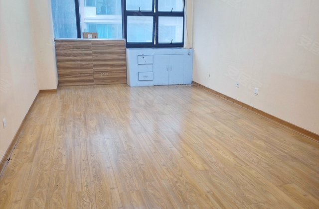 现代国际1室1厅47.22㎡75万二手房图片