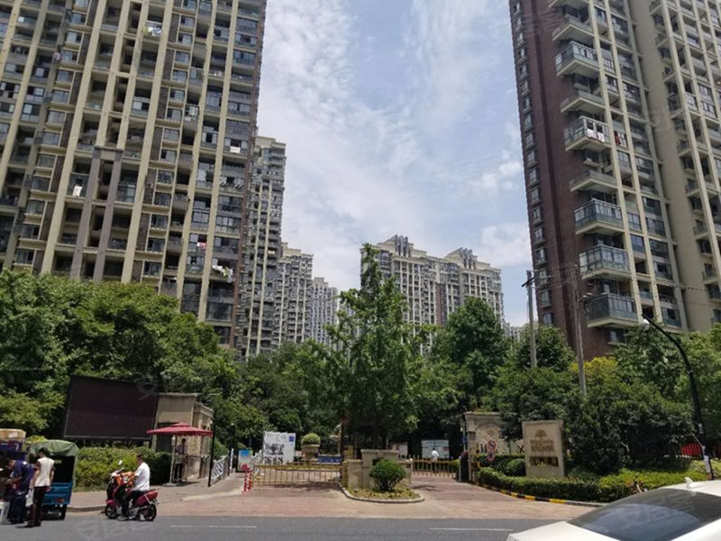 世茂江滨花园瑞景湾