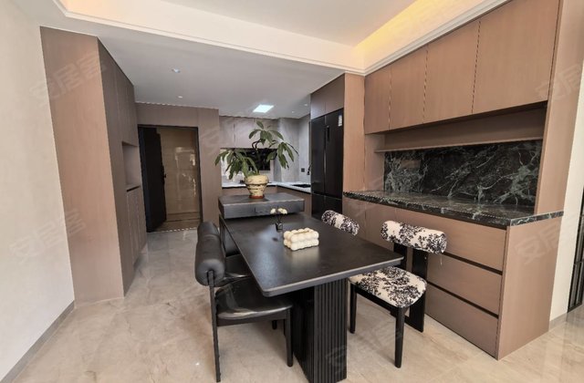 城投金澜湾(一期)3室2厅104㎡113万二手房图片