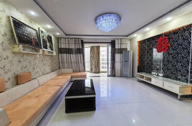 天鹅花园4室2厅156㎡43万二手房图片