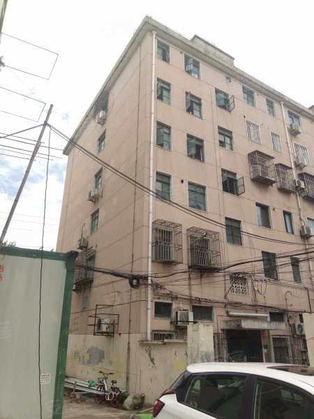 南大路118弄小区 