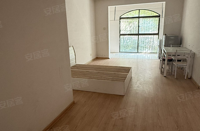 滨江名都3室2厅113㎡47万二手房图片