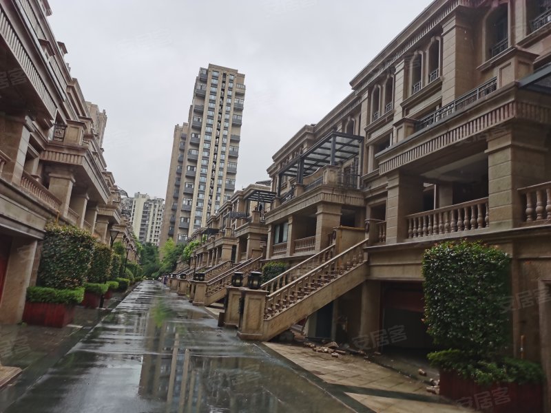 顺发吉祥半岛(公寓住宅)