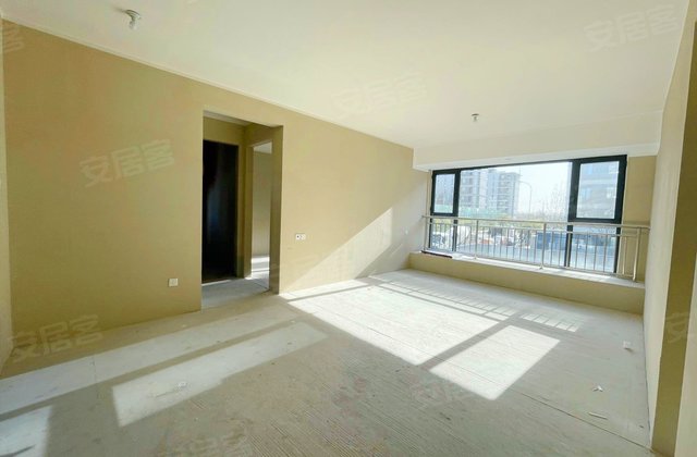 140以里还能聊  83平附赠12平 三居两卫  双阳户型