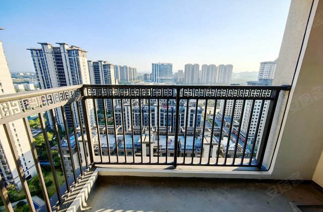 建发央著3室2厅90㎡66万二手房图片