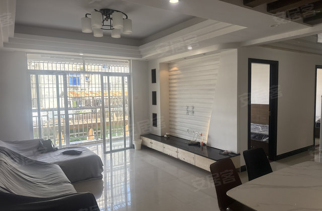 东门雅筑3室2厅100㎡33.8万二手房图片