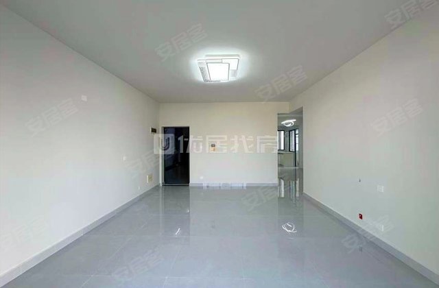 旺南小区4室2厅141.33㎡91万二手房图片