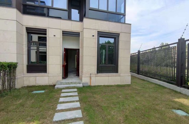 荣安柳岸闻莺别墅