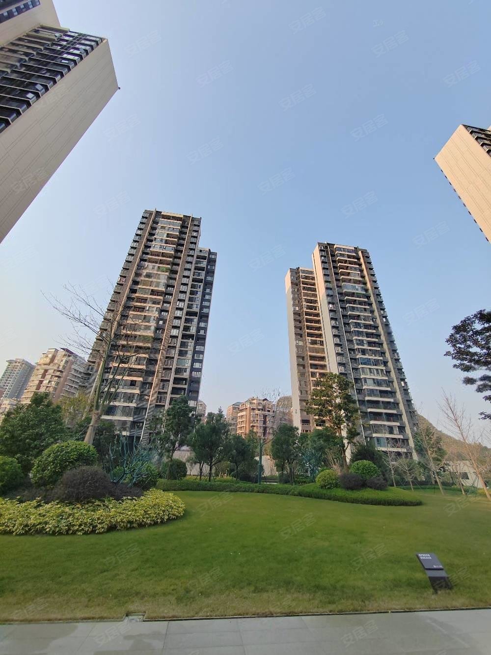 找我员工央企华润静兰湾湾小12中送车位看房方便