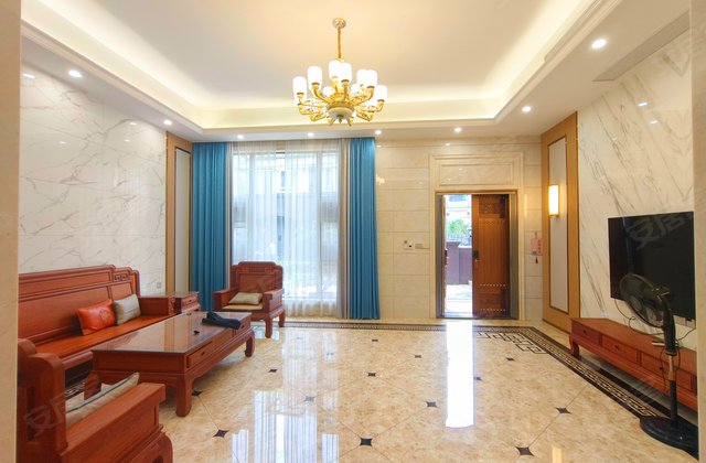 佳兆业帝景中央(别墅)6室4厅230.5㎡1150万二手房图片