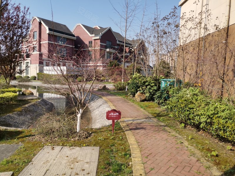 日月光翠湖湾花园(别墅),新虹路,近淞南中路-昆山日月光翠湖湾花园