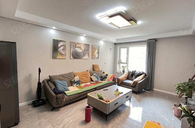 世纪花园3室1厅105㎡96万二手房图片