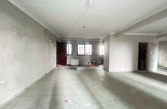 安腾幸福里4室2厅137.5㎡162万二手房图片