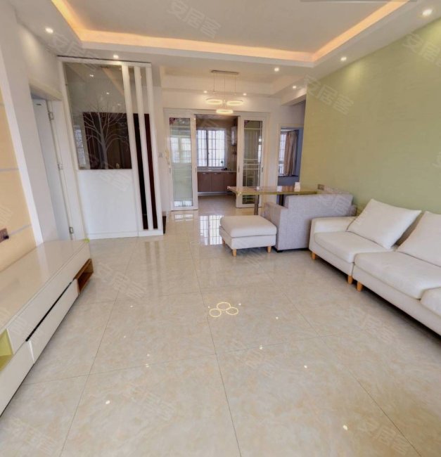 柳工颐华城柳太路汽贸园旁电梯3室1厅1卫1216平方米