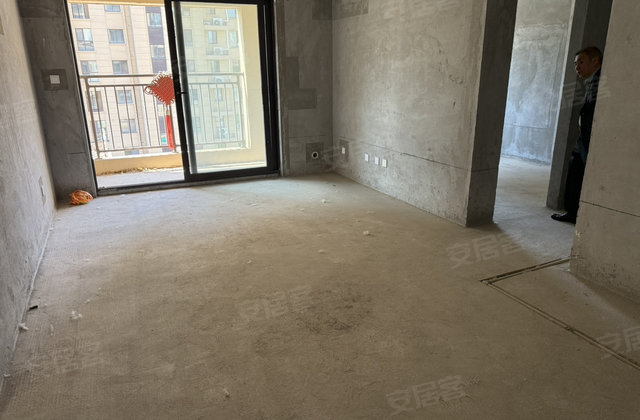 中梁济源府3室2厅105㎡93万二手房图片