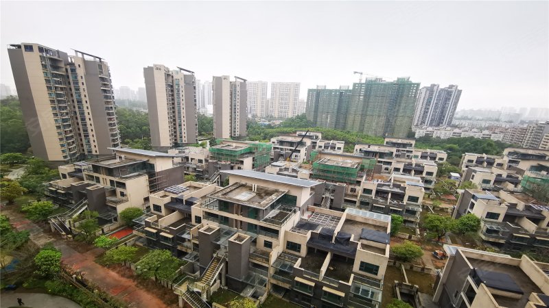 御景龙湖,景晖路333号