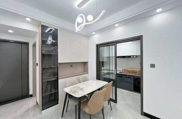 中宝温馨家园4室2厅102㎡40.8万二手房图片