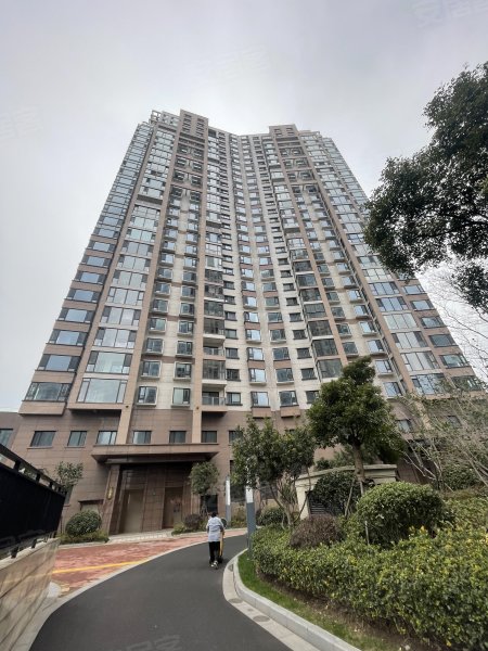 上海长滩冠东苑 