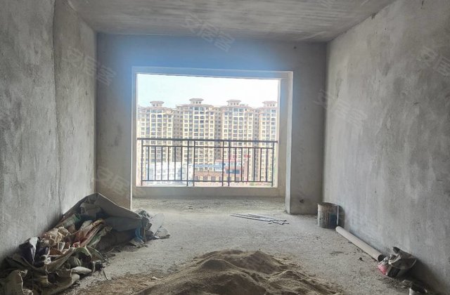 三和幸福城5室2厅145㎡53万二手房图片