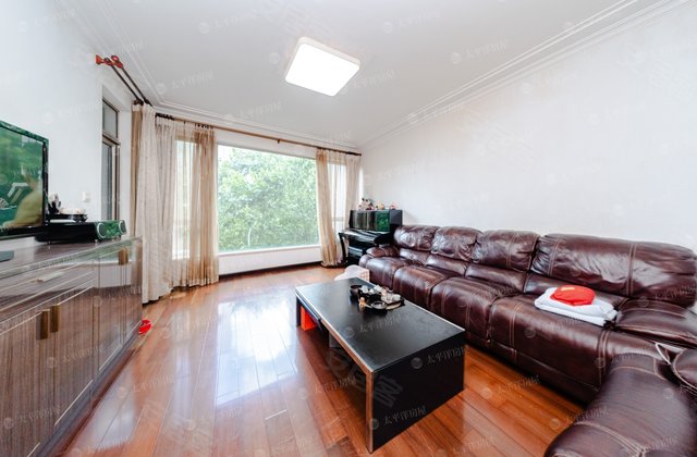 香梅花园(一期)2室2厅127㎡1059万二手房图片