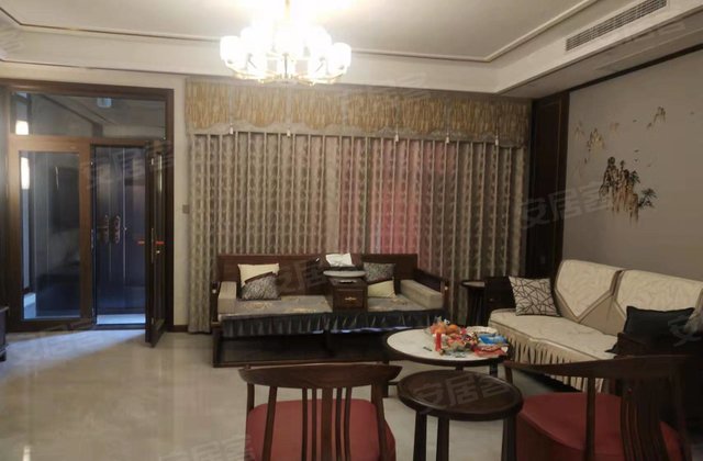 万泰豪景6室3厅288.5㎡1060万二手房图片