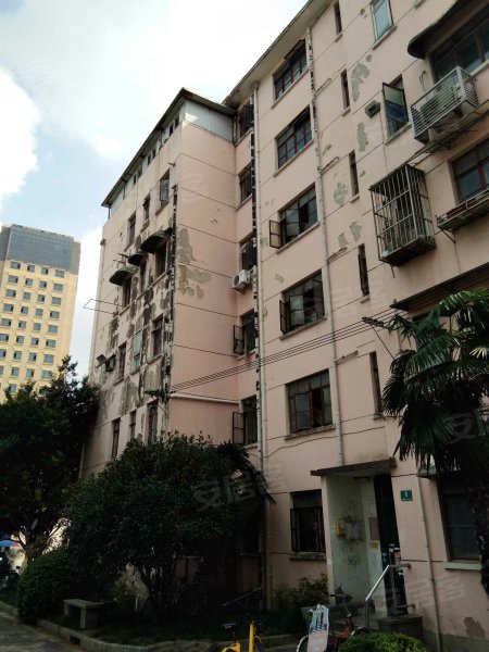 虹梅路2986弄小区 