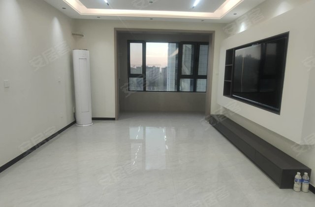 济津华庭3室2厅135㎡93万二手房图片