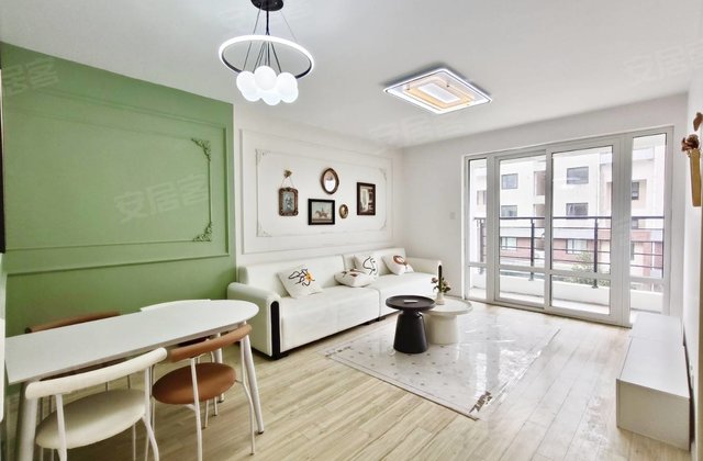 游艇度假村2室2厅73.38㎡12.8万二手房图片