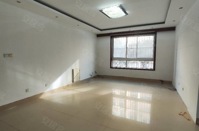 新东方名人苑二期3室2厅134㎡122万二手房图片