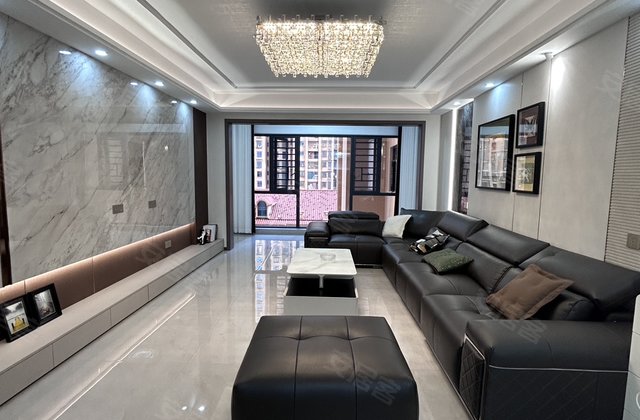 邦盛凤凰城4室2厅169㎡69.8万二手房图片