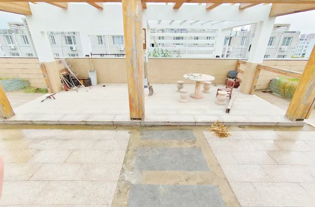 瑞景新城6室2厅310㎡180万二手房图片