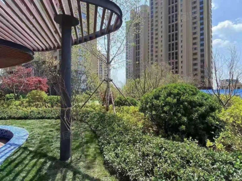 荣成中骏世界城