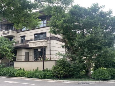 北京房产网>北京小区>北京周边小区>廊坊小区>牛驼温泉孔雀城(别墅)>