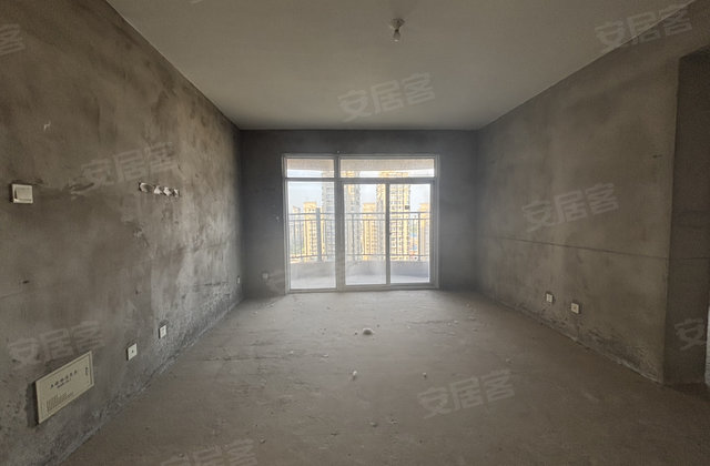 万鼎银河湾4室2厅126㎡52.8万二手房图片