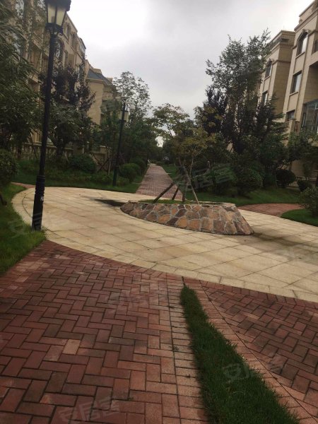 恒信伯爵庄园,宏伟南路,近玉泉街-潍坊恒信伯爵庄园二手房,租房,房价