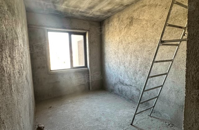 力志御峰4室2厅107.26㎡130万二手房图片