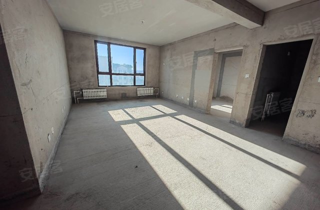 百合田园(喀喇沁旗)3室2厅112.5㎡55万二手房图片