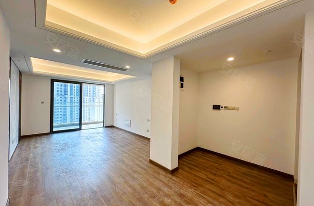 弘辉首玺豪园4室2厅140㎡240万二手房图片