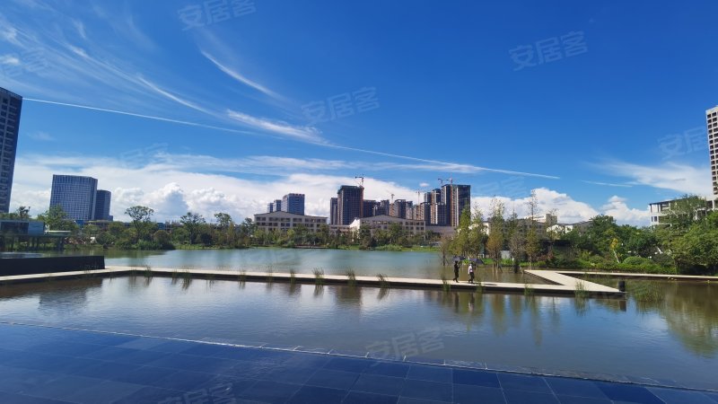 俊发彩云城檀湾