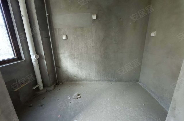 邦泰国宾府臻园3室2厅111㎡86万二手房图片